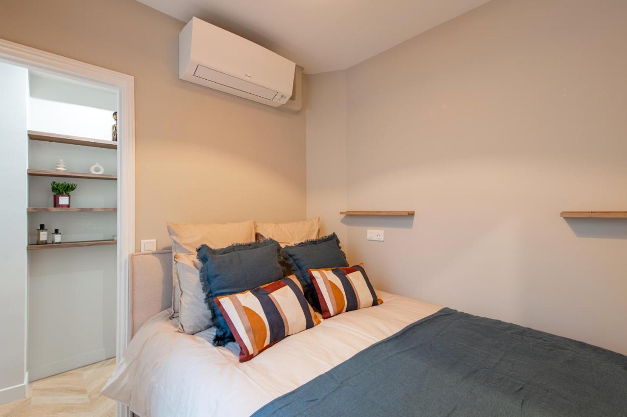 The New Suites, Paris Centre Экстерьер фото